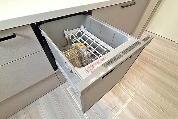 (食器洗浄乾燥機)家事の負担を軽減する食洗機付き!忙しい時間に嬉しい時短アイテム♪