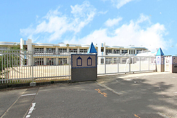 西多賀幼稚園 徒歩10分