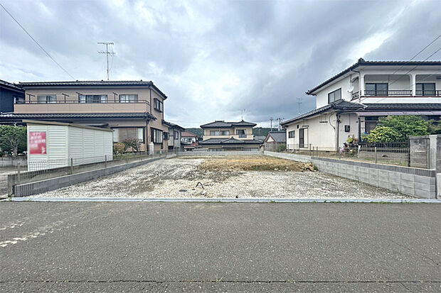 (現地写真)徒歩圏内に生活施設が充実!