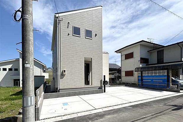 (現地写真)徒歩圏内に多彩な住環境!