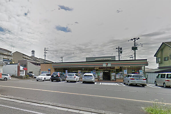 セブンイレブン仙台茂庭台店　徒歩7分
