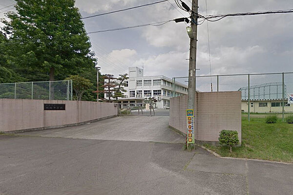 柴田町立船迫中学校　徒歩15分