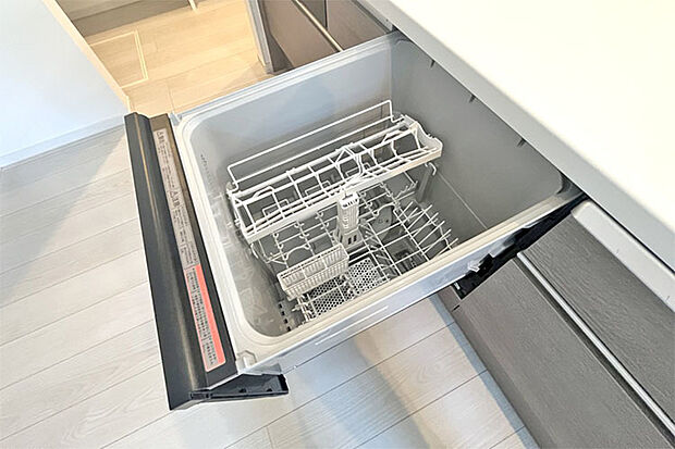 (食器洗浄乾燥機)家事の負担を軽減する食洗機付き!忙しい時間に嬉しい時短アイテム♪