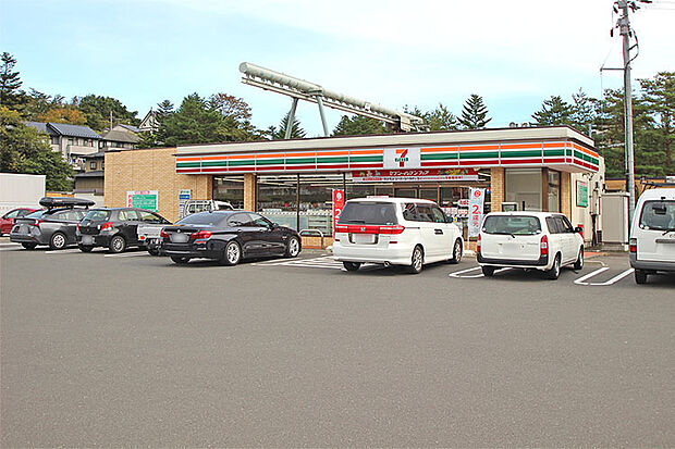 セブンイレブン富谷とちの木店 徒歩10分