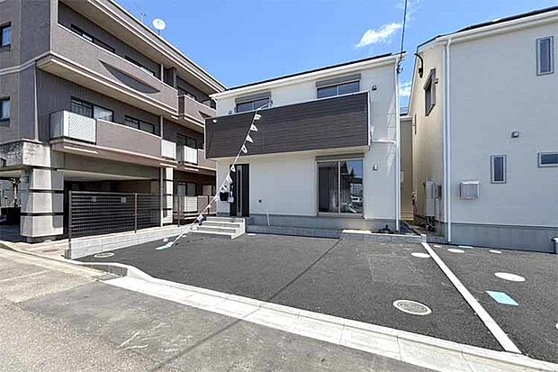 （現地写真）小学校まで徒歩3分！