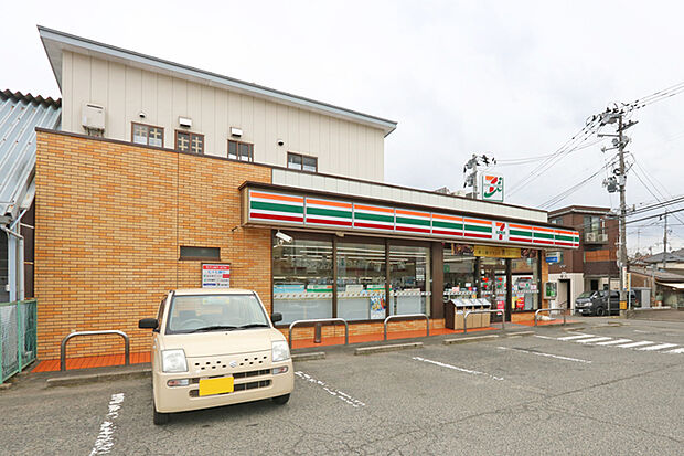 セブンイレブン仙台三条町店　徒歩6分