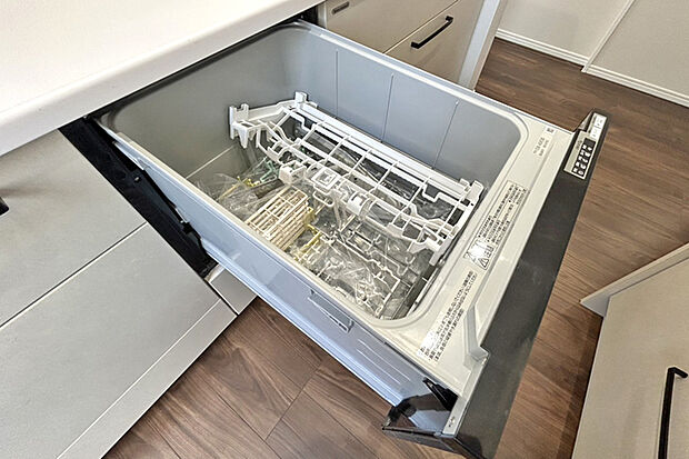 (食器洗浄乾燥機)家事の負担を軽減する食洗機付き!忙しい時間に嬉しい時短アイテム♪