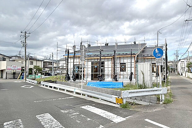 2コンビニまで徒歩6分と急なお買い物にも対応可能!オール電化住宅♪現地(2026年9月)撮影