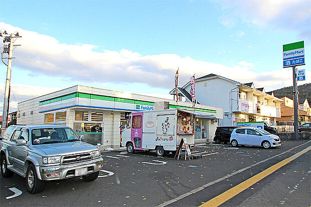 ファミリーマート栗生4丁目店 徒歩9分