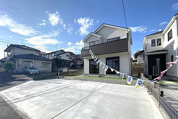 (現地写真)徒歩圏内に多彩な周辺施設!