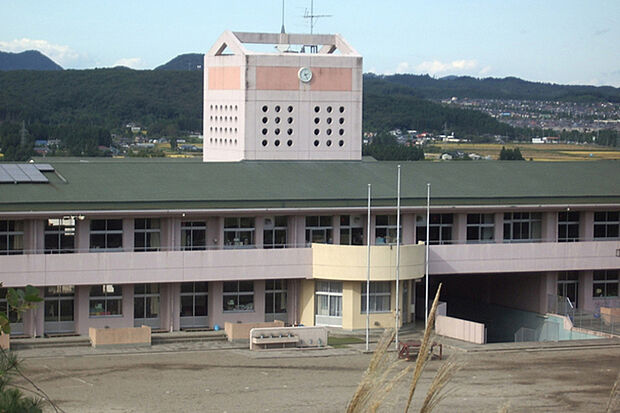 北中山小学校 徒歩11分