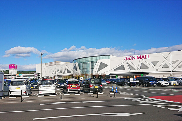 イオンモール新利店 車7分