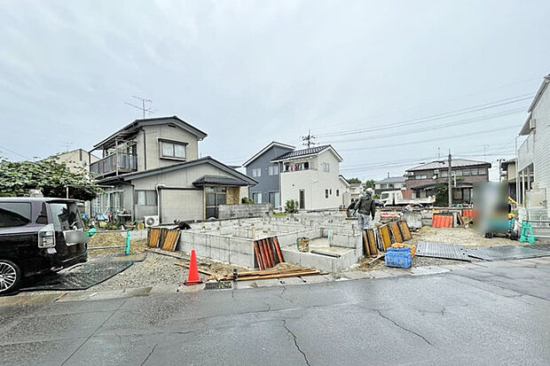 安心の長期優良住宅♪前面道路が広くて駐車もラクラク!現地(2026年8月)撮影
