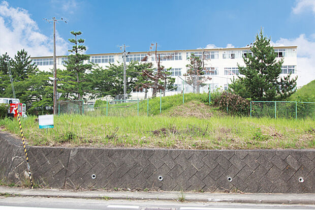 仙台市立向陽台中学校 徒歩17分