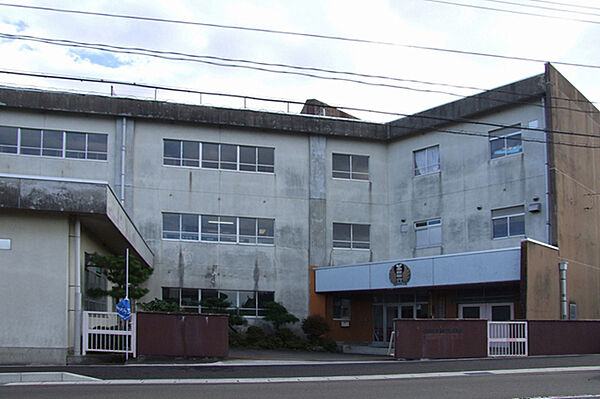 名取市立不二が丘小学校小学校　徒歩13分