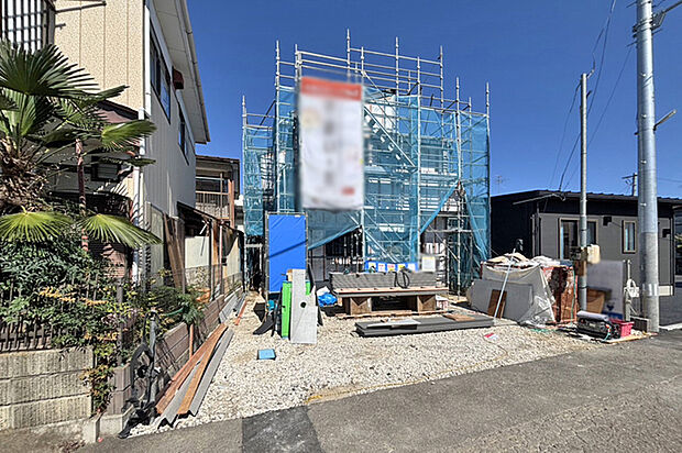 WICを3部屋に構えたお子様部屋にも嬉しいゆとりある4LDK！現地（2026年10月）撮影