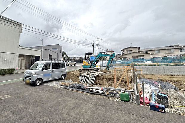 仙台市立国見小学校まで徒歩5分仙台市立第一中学校まで徒歩2分現地（2026年10月）撮影