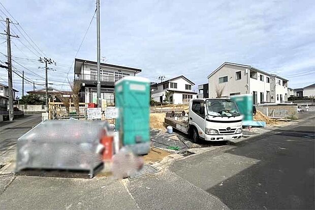 (現地写真)スーパーまで徒歩9分!