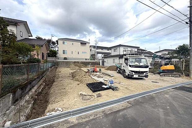 （現地写真）南道路で陽当たり良好！