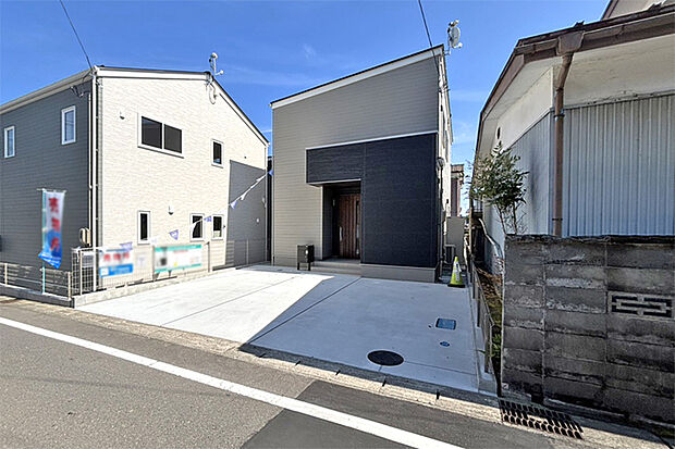 (現地外観)小学校まで徒歩7分!