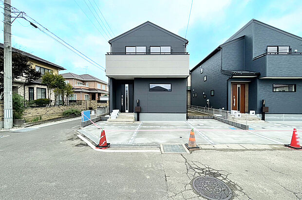 10.6帖の洋室は間仕切りで2部屋に変更が可能♪現地(2026年9月)撮影