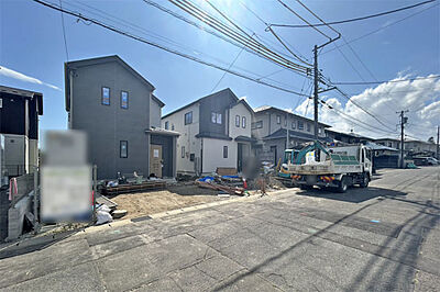 外観：地下鉄南北線「泉中央駅」徒歩圏内！スーパー徒歩5分♪現地（2026年9月）撮影