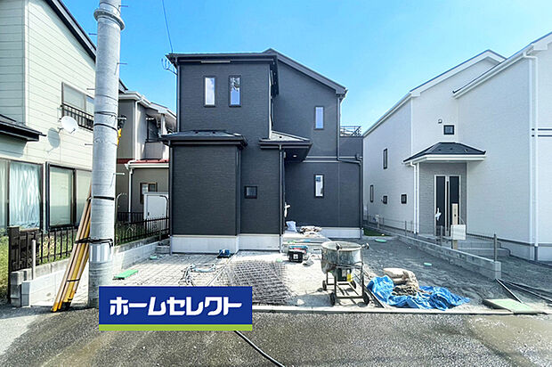 駐車2台可能!ご夫婦でのお車所持も叶います!現地(2026年9月)撮影