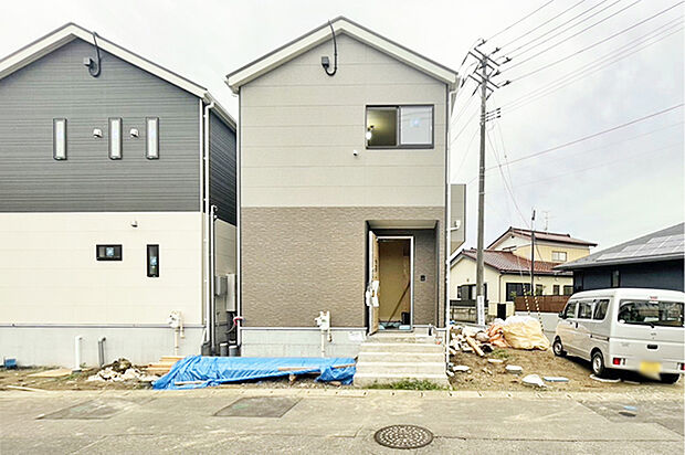 袋原小学校徒歩4分!ヤマザワ中田店徒歩5分!生活環境も充実♪現地(2026年9月)撮影