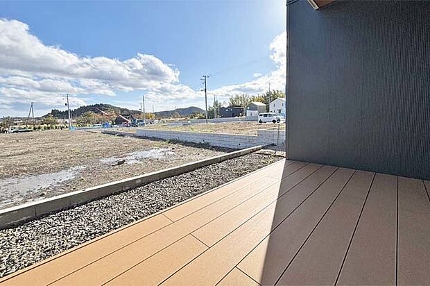 (ウッドデッキ)BBQやプール遊びなどお家時間も充実♪