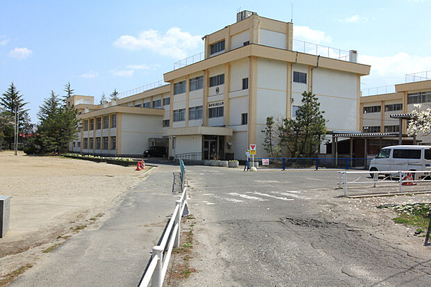 仙台市立桜丘小学校 徒歩16分