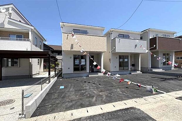 (現地写真)多彩な周辺施設!