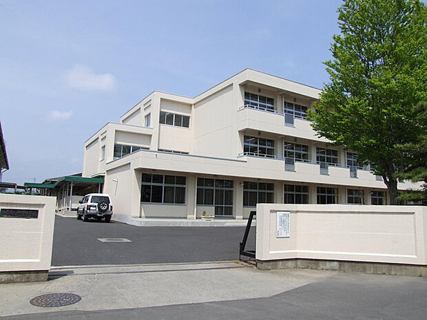 仙台市立中野中学校 徒歩3分