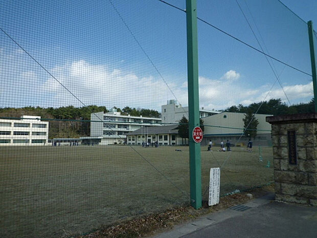 仙台市立八乙女中学校 徒歩9分