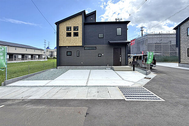 (現地写真)小学校まで徒歩3分!