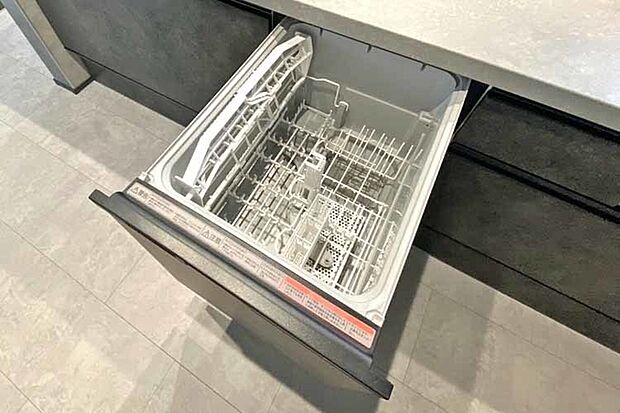 (食器洗浄乾燥機)家事の負担を軽減する食洗機付き!忙しい時間に嬉しい時短アイテム♪