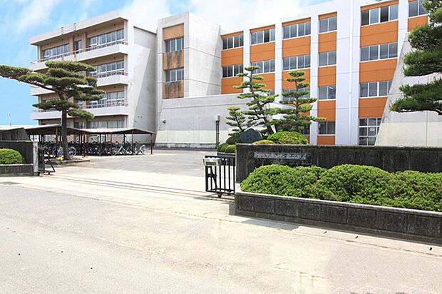 名取市立第二中学校 徒歩11分