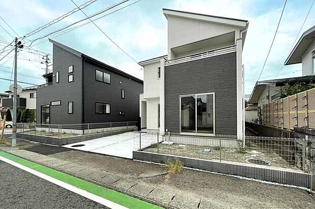 沖野東小学校まで徒歩5分!お子様の通学も安心!現地(2026年8月)撮影