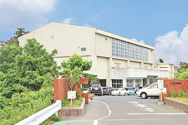 塩竃市立第二小学校 徒歩13分