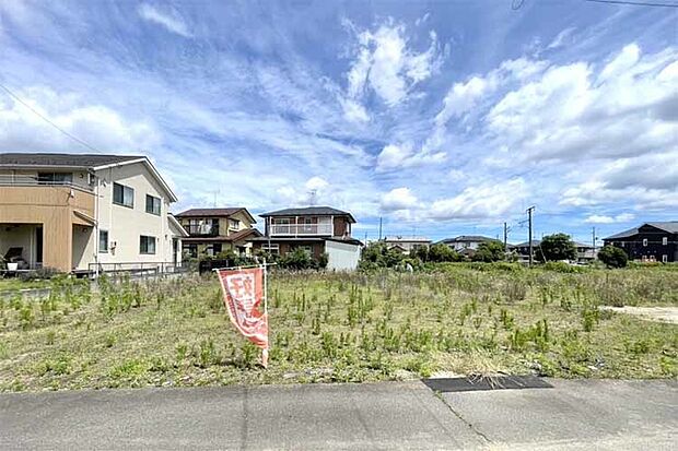 (現地写真)並列3台駐車OK!