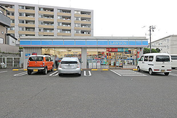 ローソン仙台中山四丁目店　徒歩6分