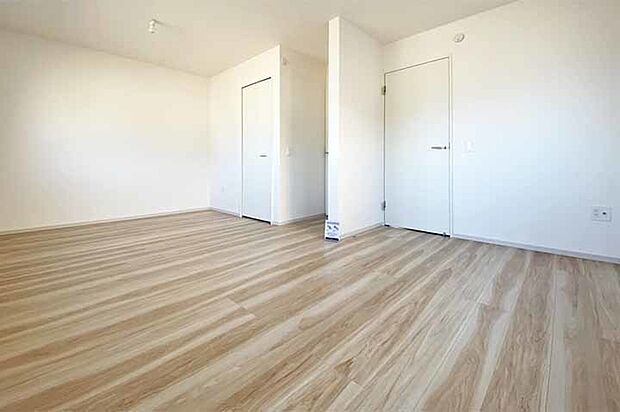 (洋室)間仕切りで2部屋に変更可能!