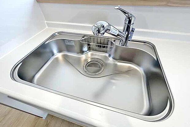 （浄水器付混合水栓）浄水器一体型の水栓でシンク周りスッキリ！