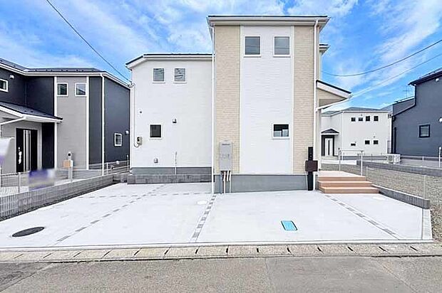 全居室収納完備したゆとりある4LDK!現地(2026年7月)撮影