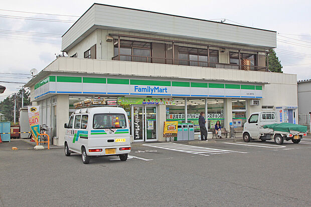 ファミリーマート仙台上愛子店 徒歩10分