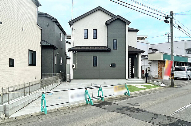 お子さまの入浴も安心なキッチン後ろから繋がる脱衣所！現地（2026年9月）撮影
