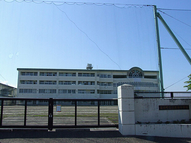 富谷市立日吉台中学校 徒歩8分