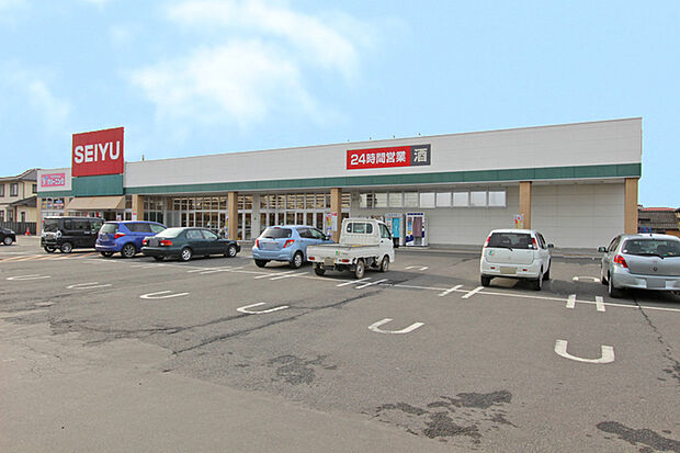 西友吉岡店 徒歩9分