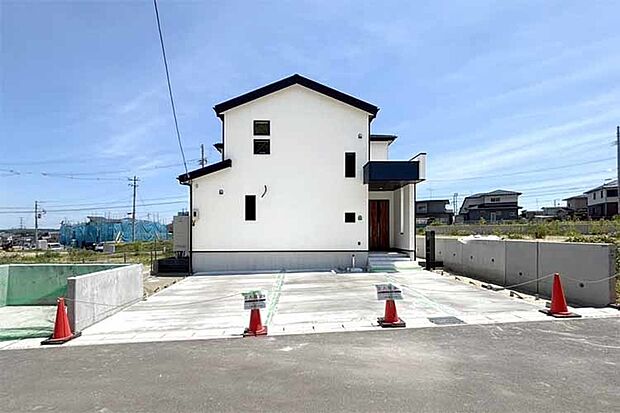 (現地写真)54坪超のきれいな開発地!