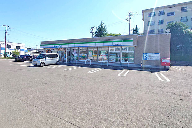 ファミリーマート仙台将監五丁目店 徒歩4分