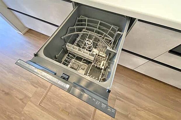 (食器洗浄乾燥機)家事の負担を軽減する食洗機付き!忙しい時間に嬉しい時短アイテム♪